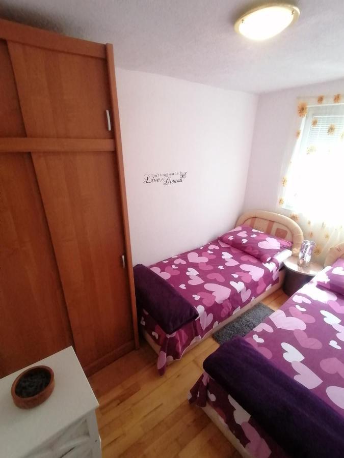 Apartmani Adriatic Rogoznica  Kültér fotó