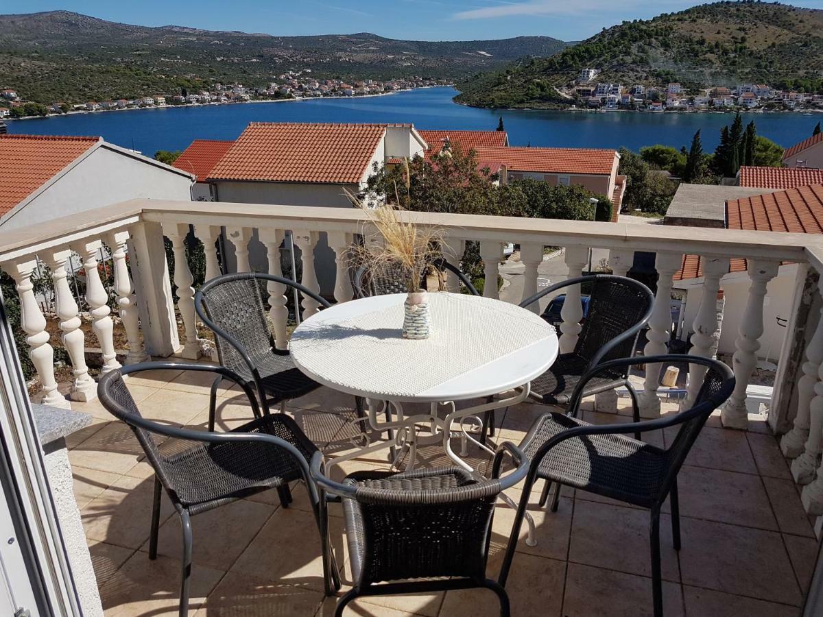 Apartmani Adriatic Rogoznica  Kültér fotó