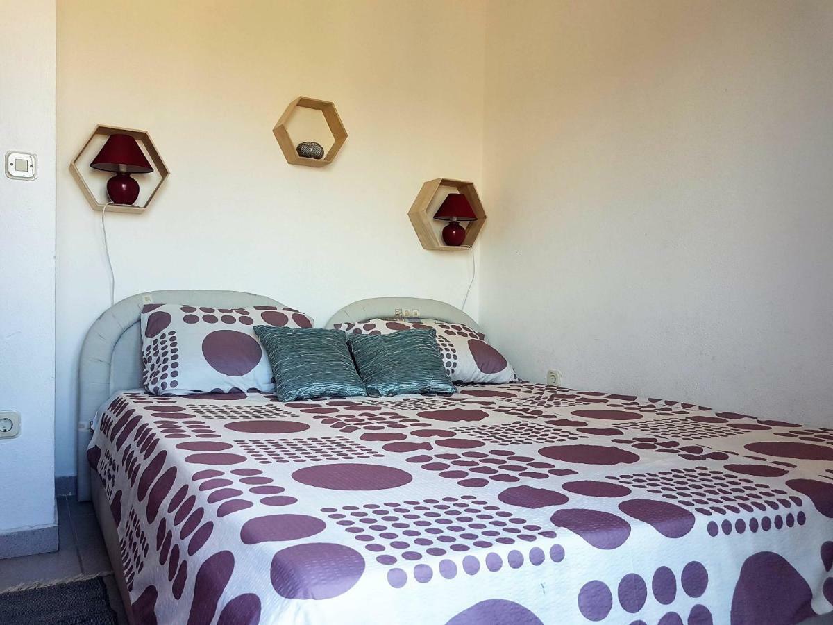 Apartmani Adriatic Rogoznica  Kültér fotó